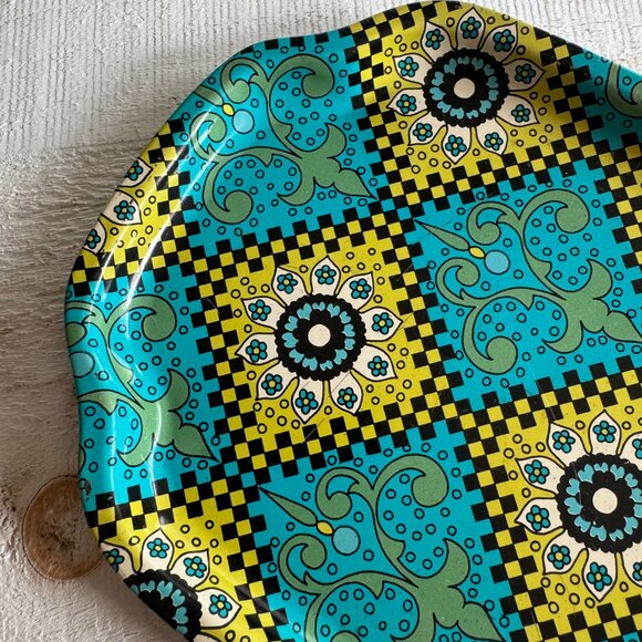 Vintage Metal Retro Rolling Tray - Groovy Herb Tray - Picture 3 of 8